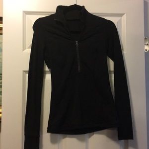 Black lululemon Half ZIP
